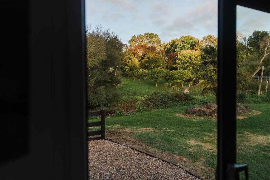 Bombay Hills Modern Retreat Apartman Auckland Kültér fotó